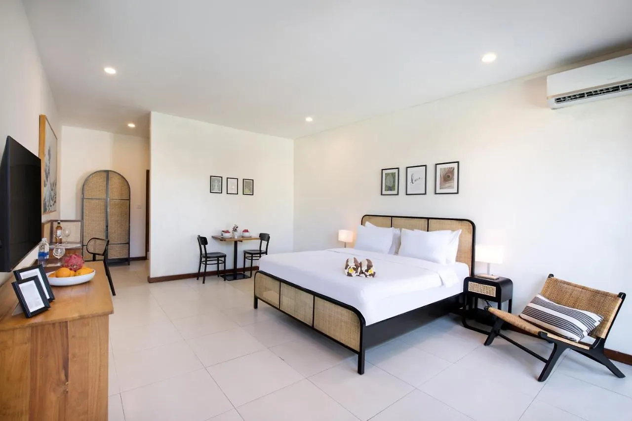 Big Private 11 Bed, 12,5 Bath, Rosefield Villa With Pool, Close To The Beach Canggu