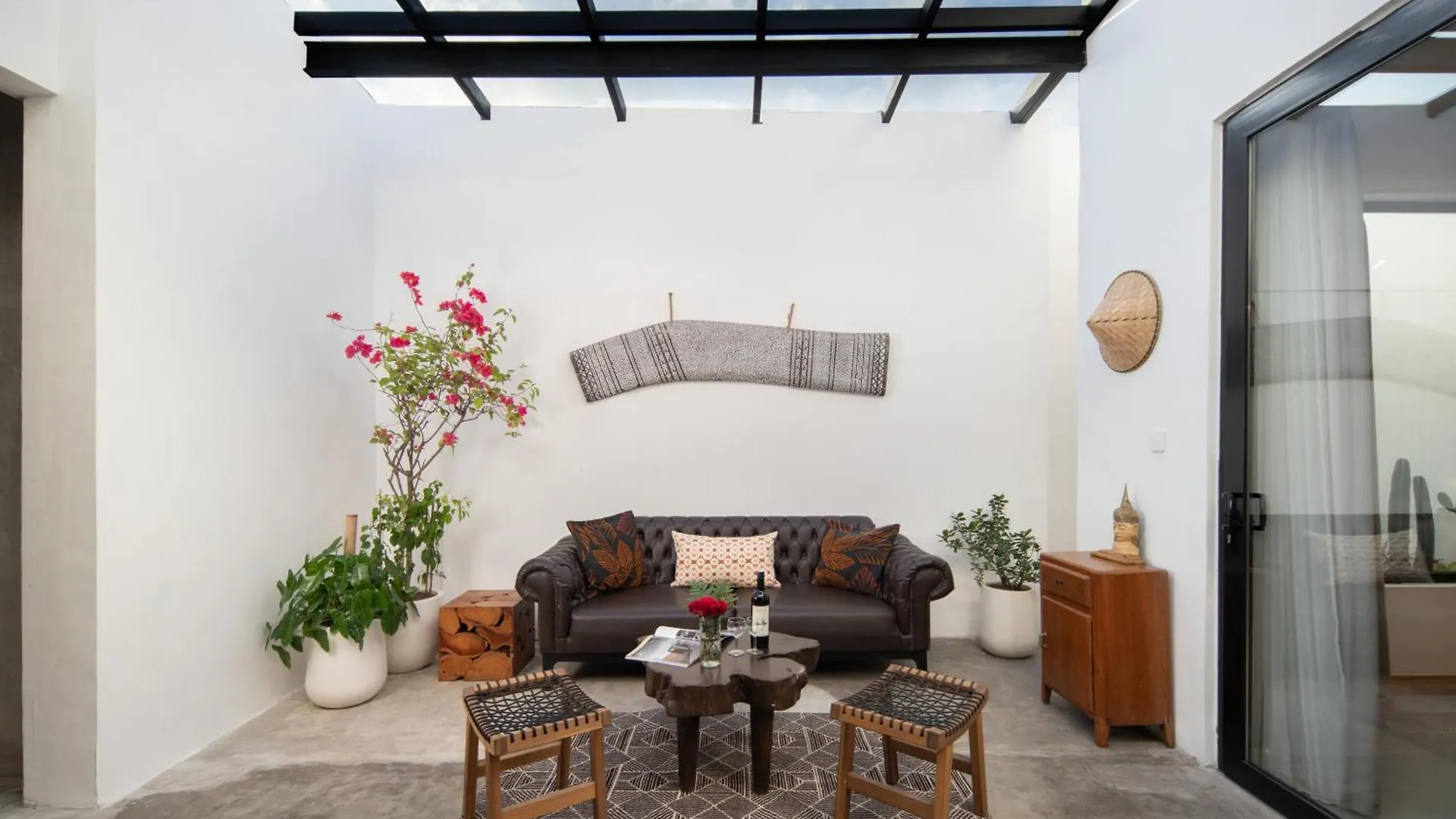 Big Private 11 Bed, 12,5 Bath, Rosefield Villa With Pool, Close To The Beach Canggu  Indonesia