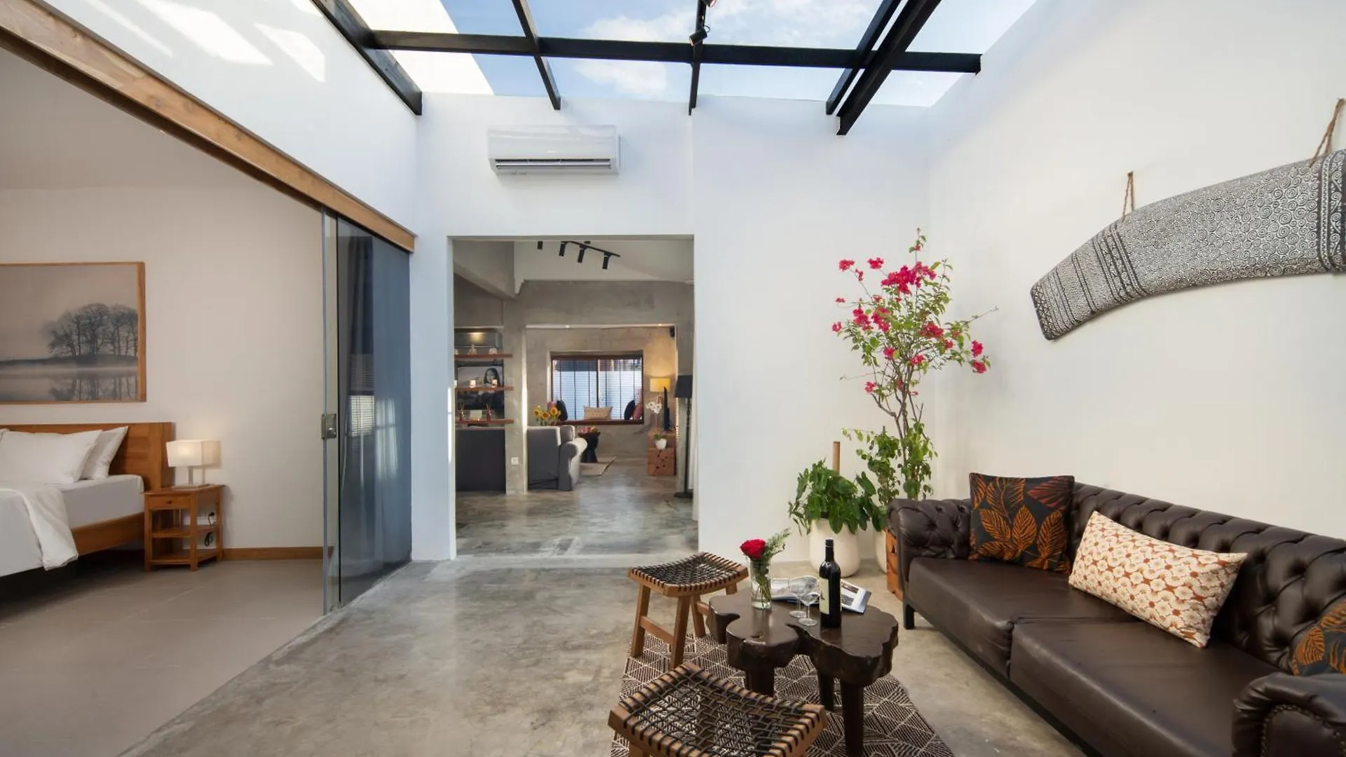 Big Private 11 Bed, 12,5 Bath, Rosefield Villa With Pool, Close To The Beach Canggu