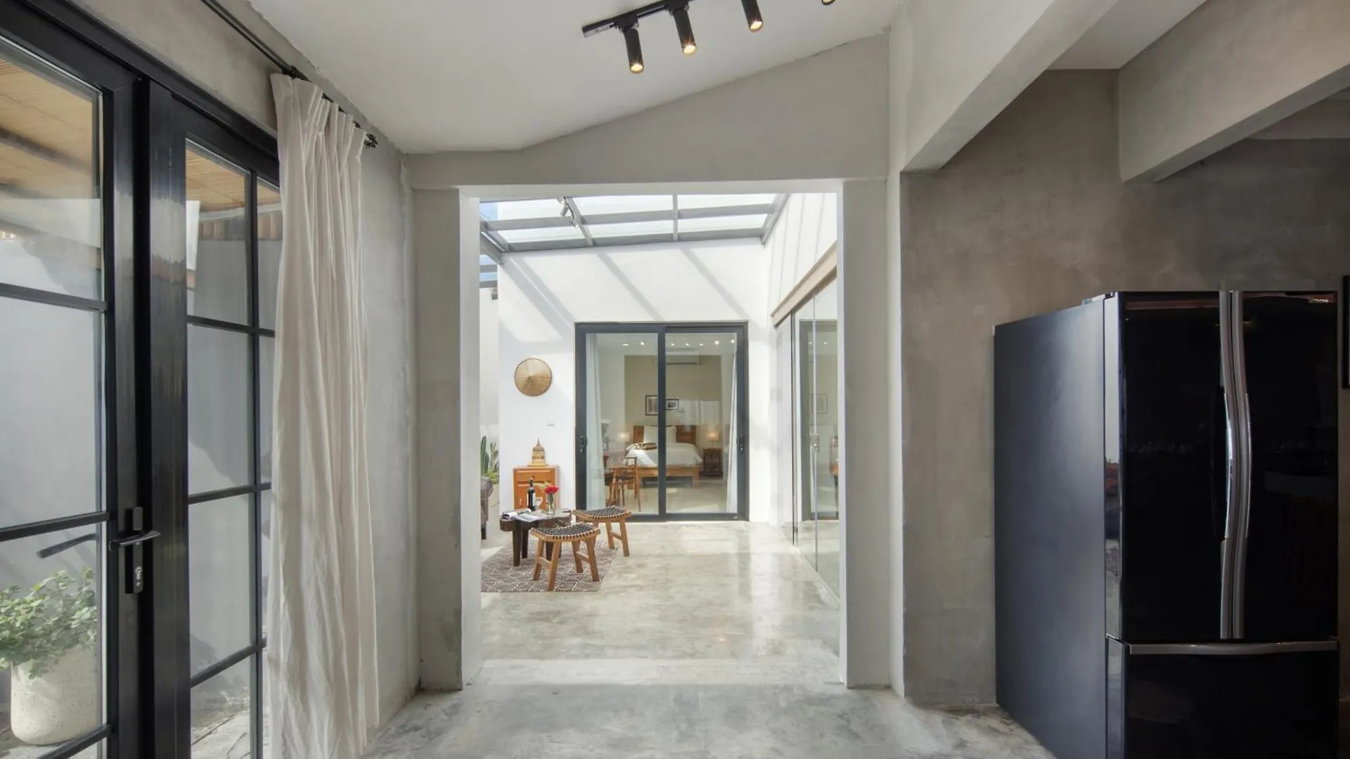 קנגו Big Private 11 Bed, 12,5 Bath, Rosefield Villa With Pool, Close To The Beach
